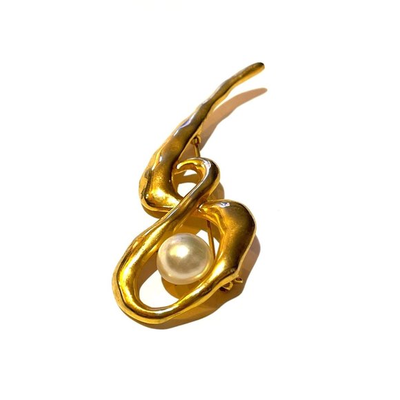 Vintage 80s Asymmetric Gold-tone, Faux Pearl Costume Jewelry Huge Brooch Pin - Picture 2 of 7